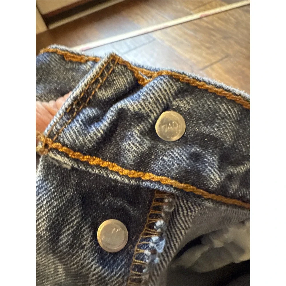 Levis product pair